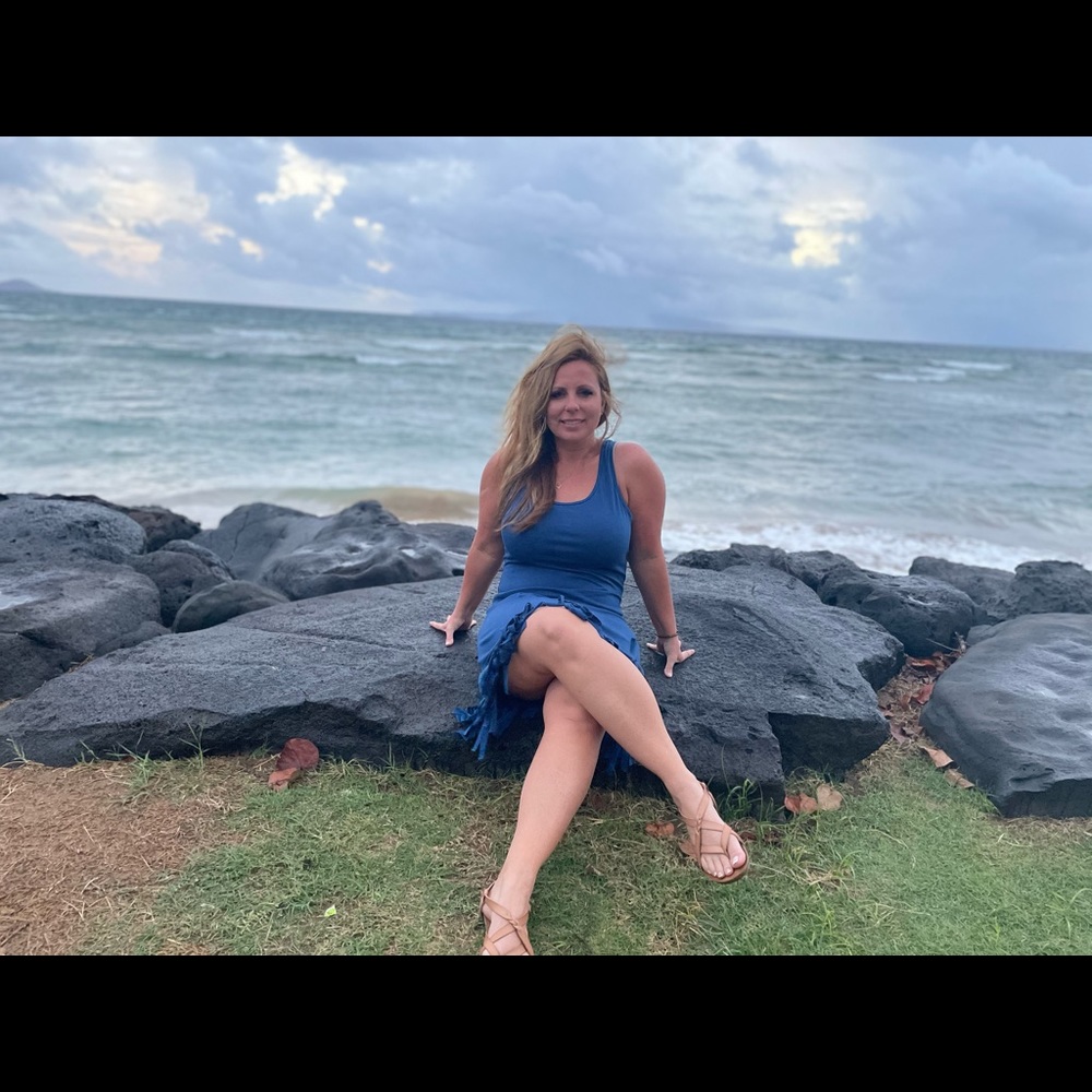 Meet your Posher, Elissa